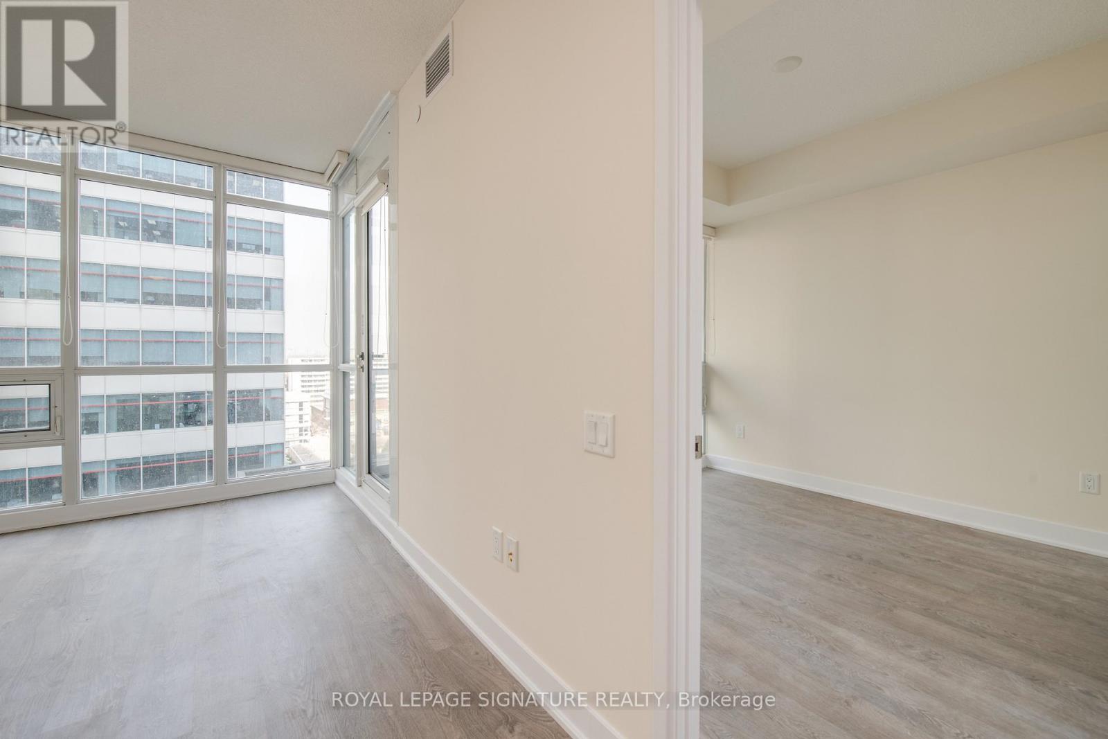 806 - 30 Roehampton Avenue, Toronto, Ontario  M4P 0B9 - Photo 13 - C13496828
