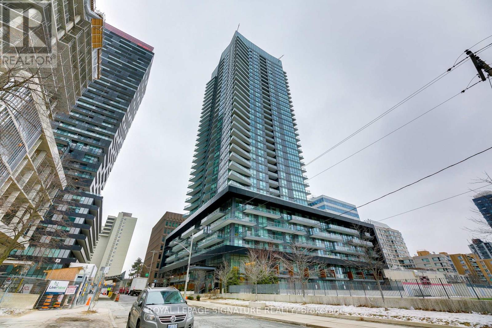 806 - 30 ROEHAMPTON AVENUE, Toronto, Ontario