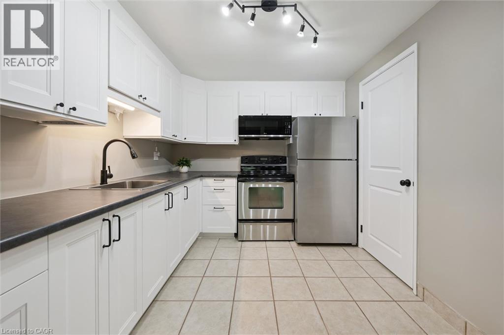 565 Greenfield Avenue Unit# 803, Kitchener, Ontario  N2C 2P5 - Photo 9 - 40843544