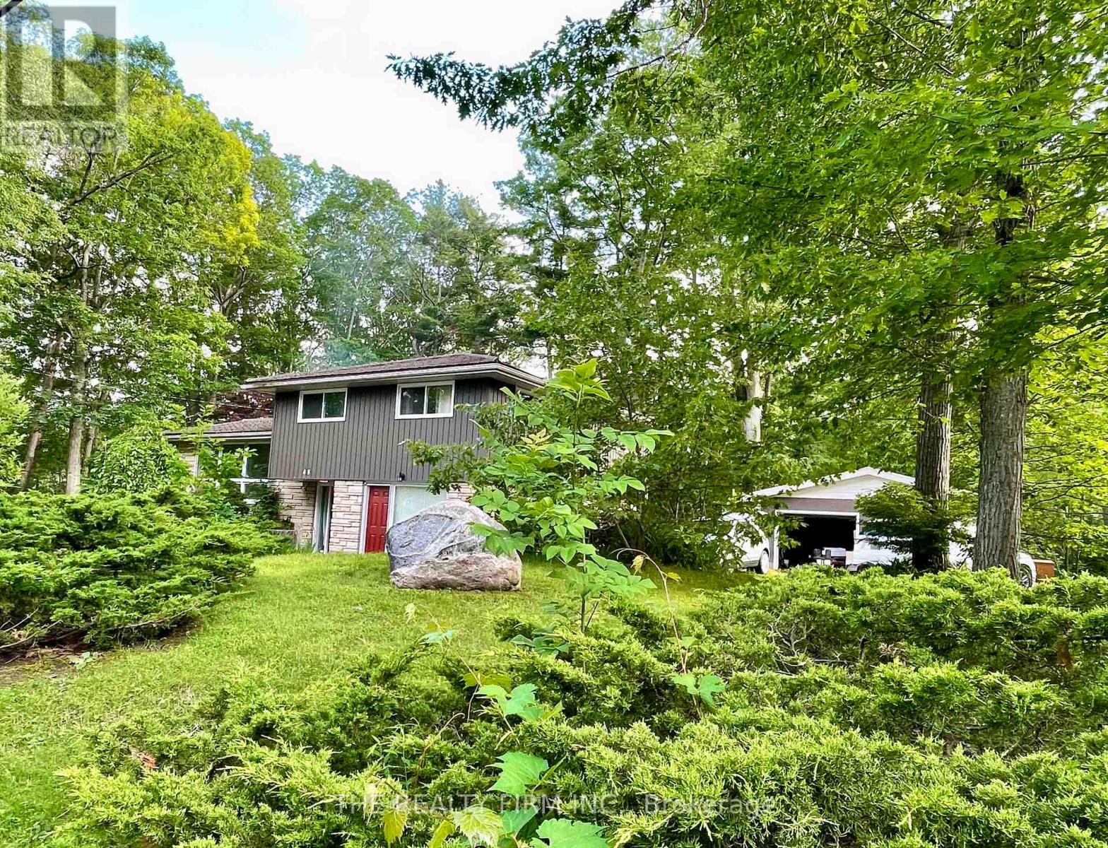 48 Lake Road, Lambton Shores, Ontario  N0M 1T0 - Photo 3 - X13497114