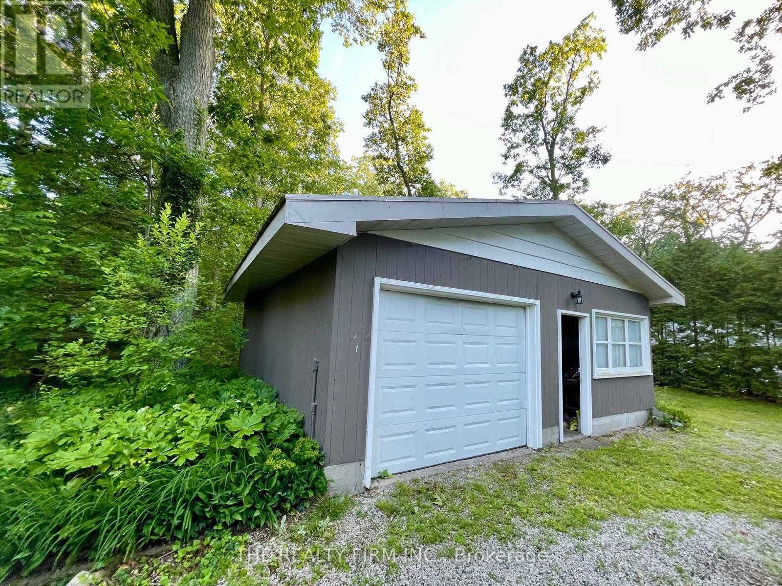 48 Lake Road, Lambton Shores, Ontario  N0M 1T0 - Photo 4 - X13497114
