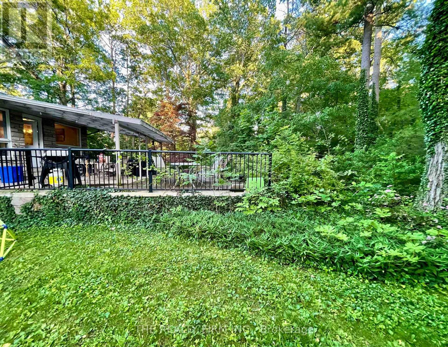 48 Lake Road, Lambton Shores, Ontario  N0M 1T0 - Photo 6 - X13497114