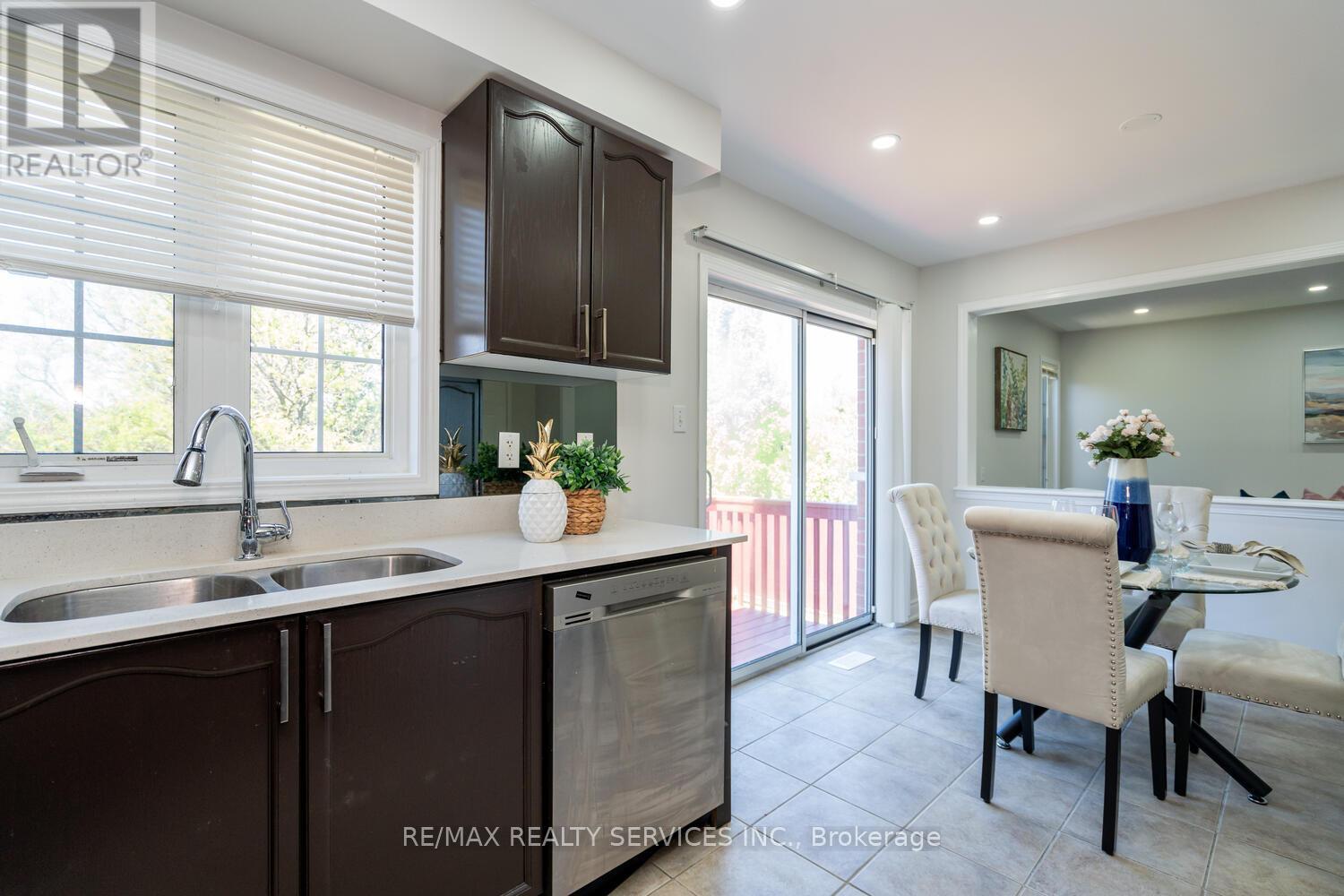 85 Williamson Drive, Brampton, Ontario  L7A 3R6 - Photo 22 - W13497076