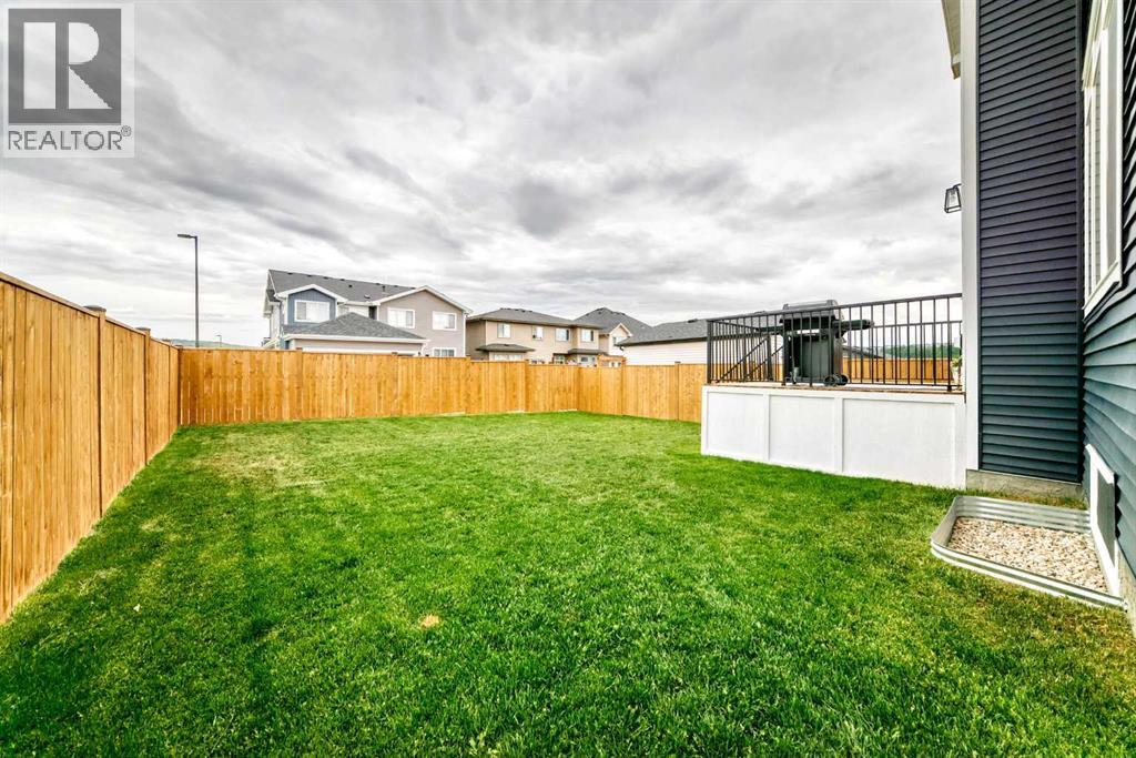 76 Shale Avenue, Cochrane, Alberta  T4C 3G6 - Photo 37 - A2322045