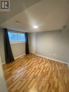 1 Braden Avenue, Welland, Ontario  L3C 2R6 - Photo 5 - X13497150