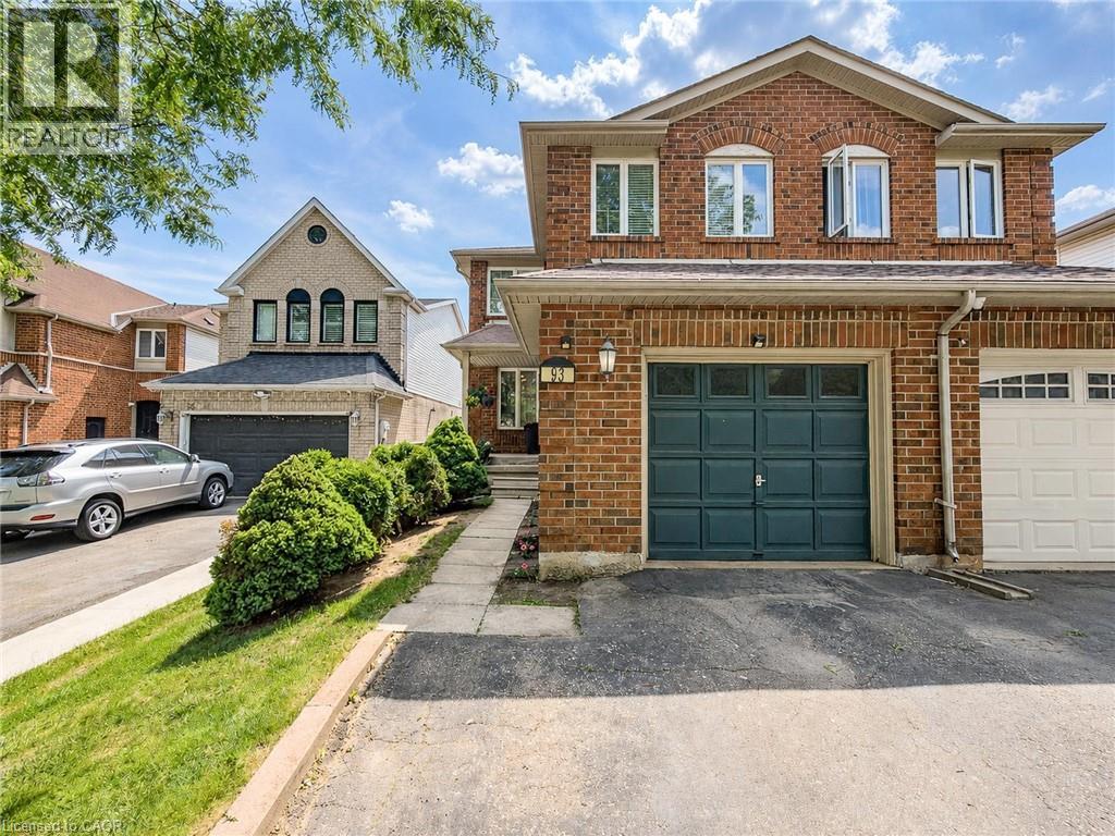 93 TOWNLEY Crescent, Brampton, Ontario