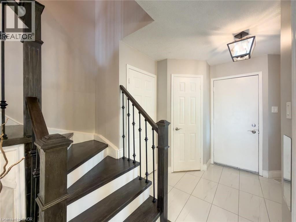 93 Townley Crescent, Brampton, Ontario  L6Z 4T1 - Photo 6 - 40837436