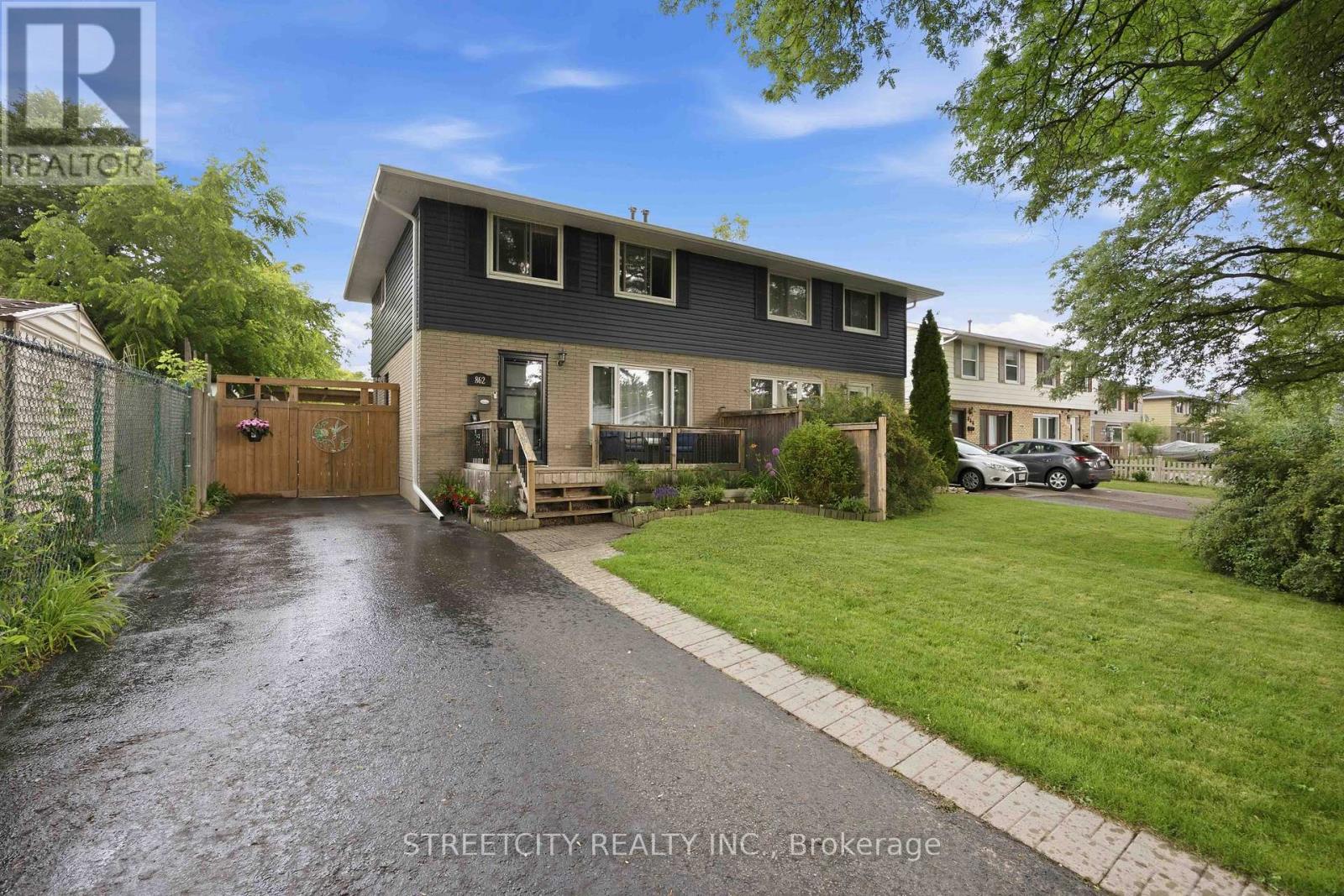 $389,900862 Montrose Street, Sarnia, Ontario