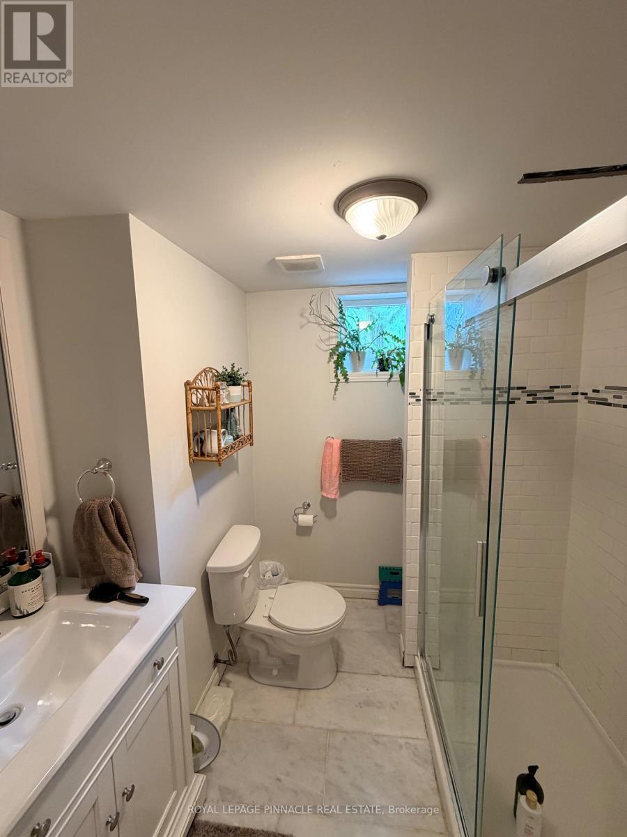 608 Green Street E, Whitby, Ontario  L1N 4E8 - Photo 18 - E13443590