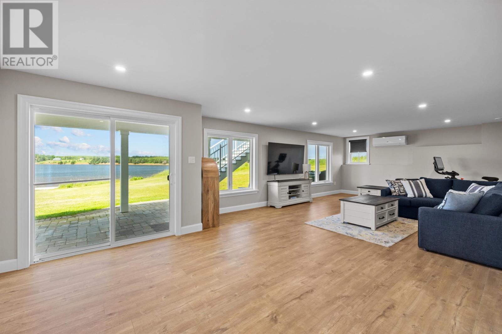 8 Souwest Drive, Clinton, Prince Edward Island  C0B 1M0 - Photo 32 - 202615869