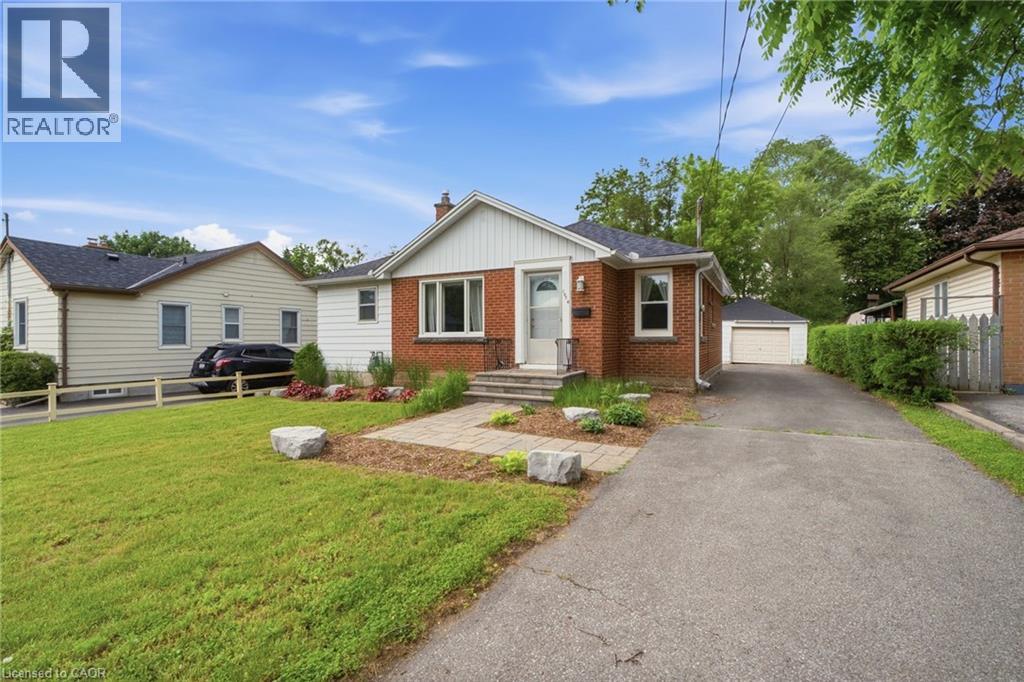 1076 CLEARVIEW Avenue, Burlington, Ontario