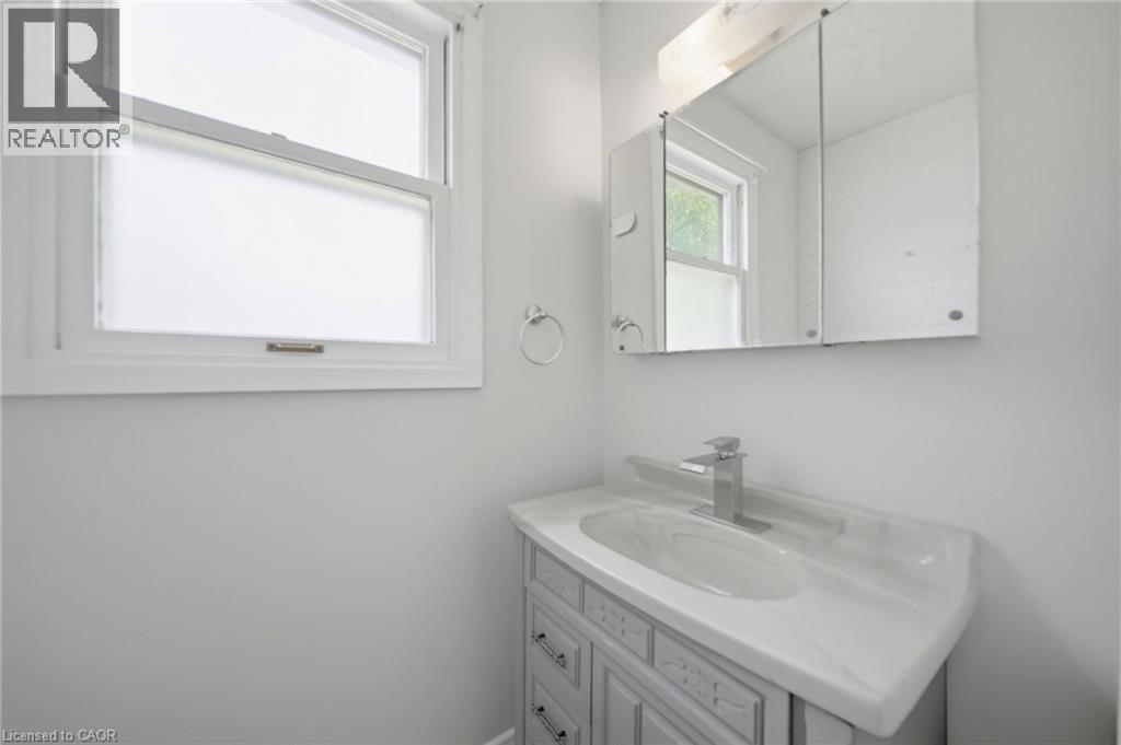 1076 Clearview Avenue, Burlington, Ontario  L7T 2J1 - Photo 11 - 40838712