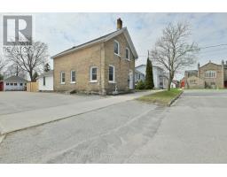 51 MAIN STREET W, Smiths Falls, Ontario