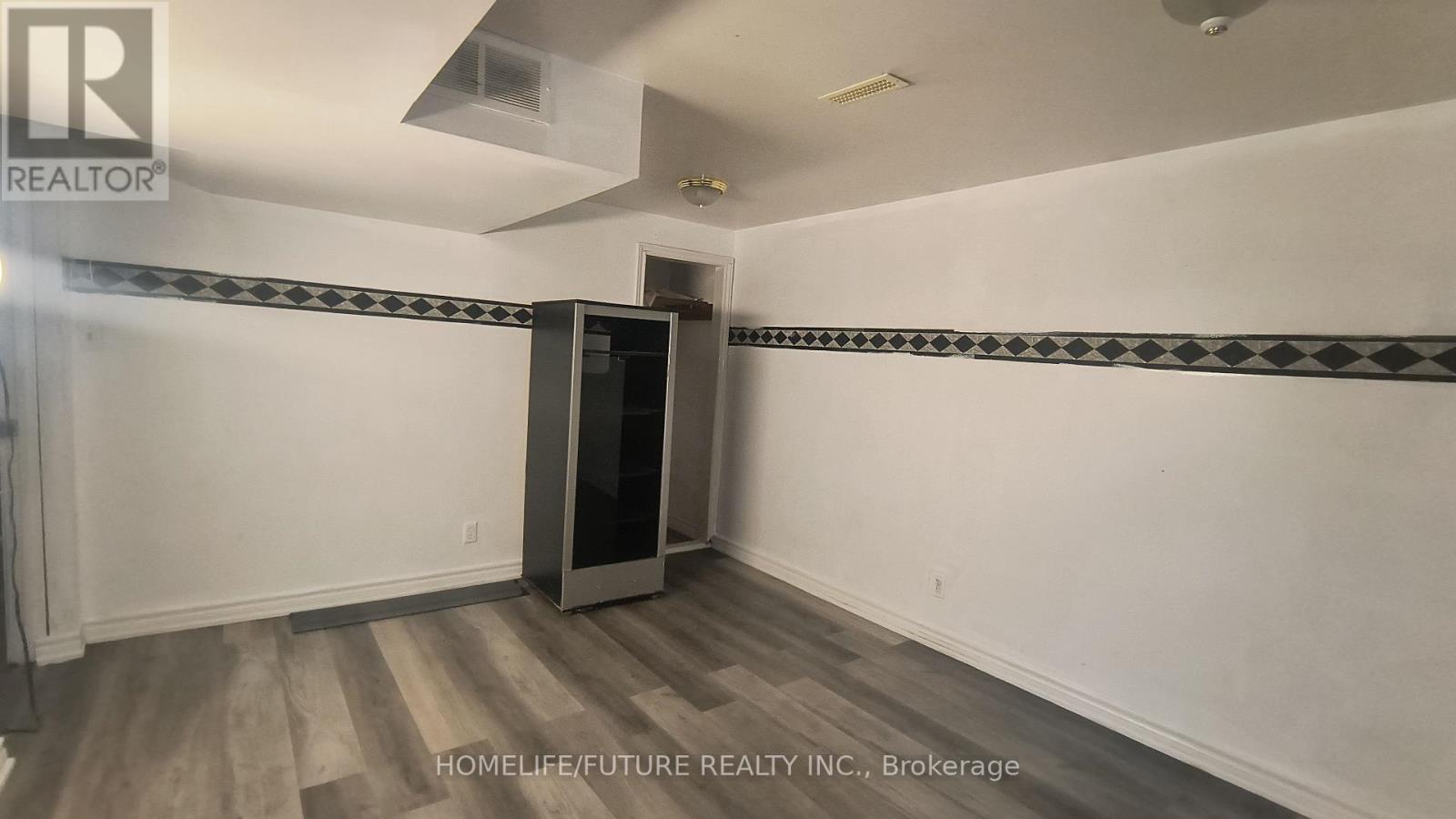 Bsmt - 79 Carisbrooke Square, Toronto, Ontario  M1B 4M6 - Photo 10 - E13494040