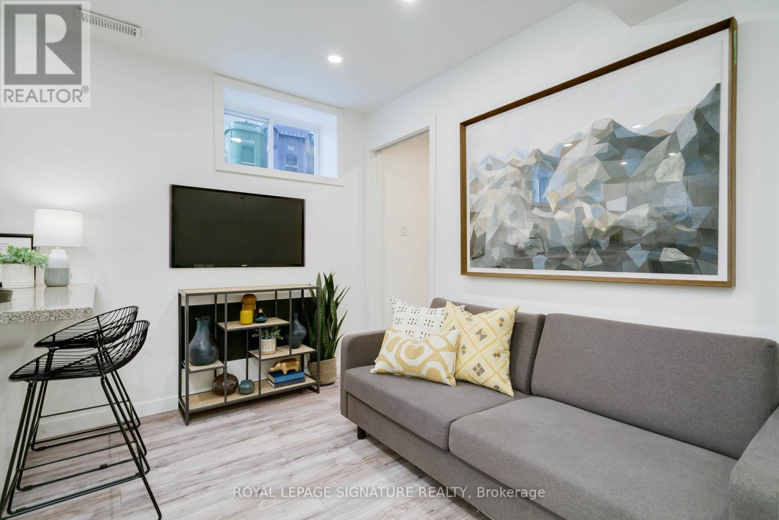 27 Coleridge Avenue, Toronto, Ontario  M4C 4H4 - Photo 26 - E13497228