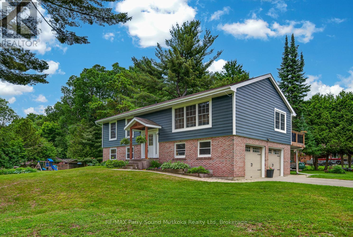 109 NORTH ROAD N, McDougall, Ontario