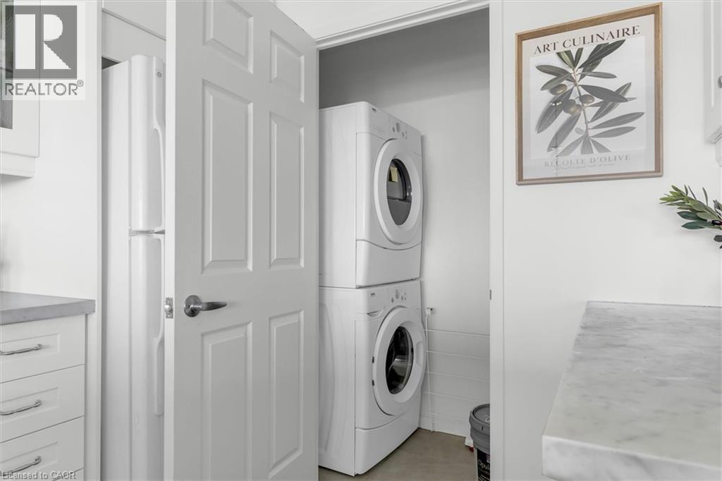 2511 Lakeshore Road W Unit# 811, Oakville, Ontario  L6L 6L9 - Photo 12 - 40837361