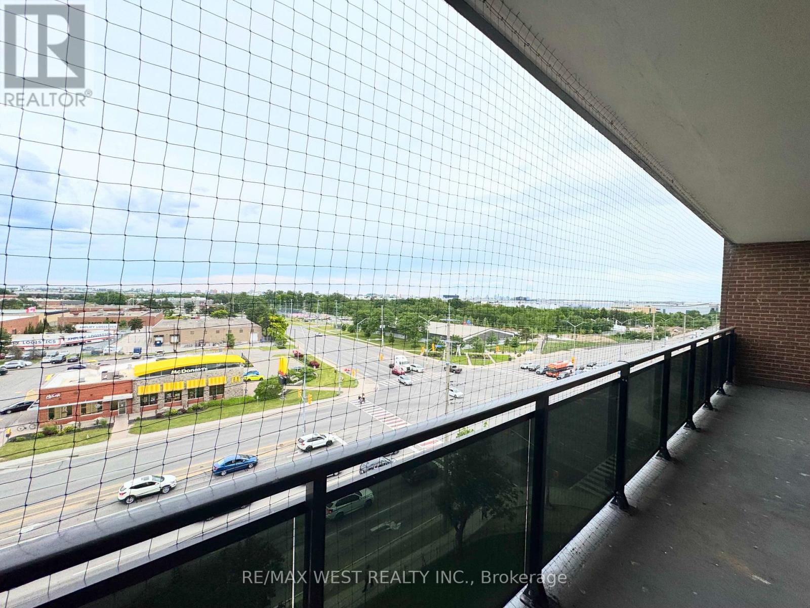 709 - 3533 Derry Road E, Mississauga, Ontario  L4T 1B1 - Photo 27 - W13497260