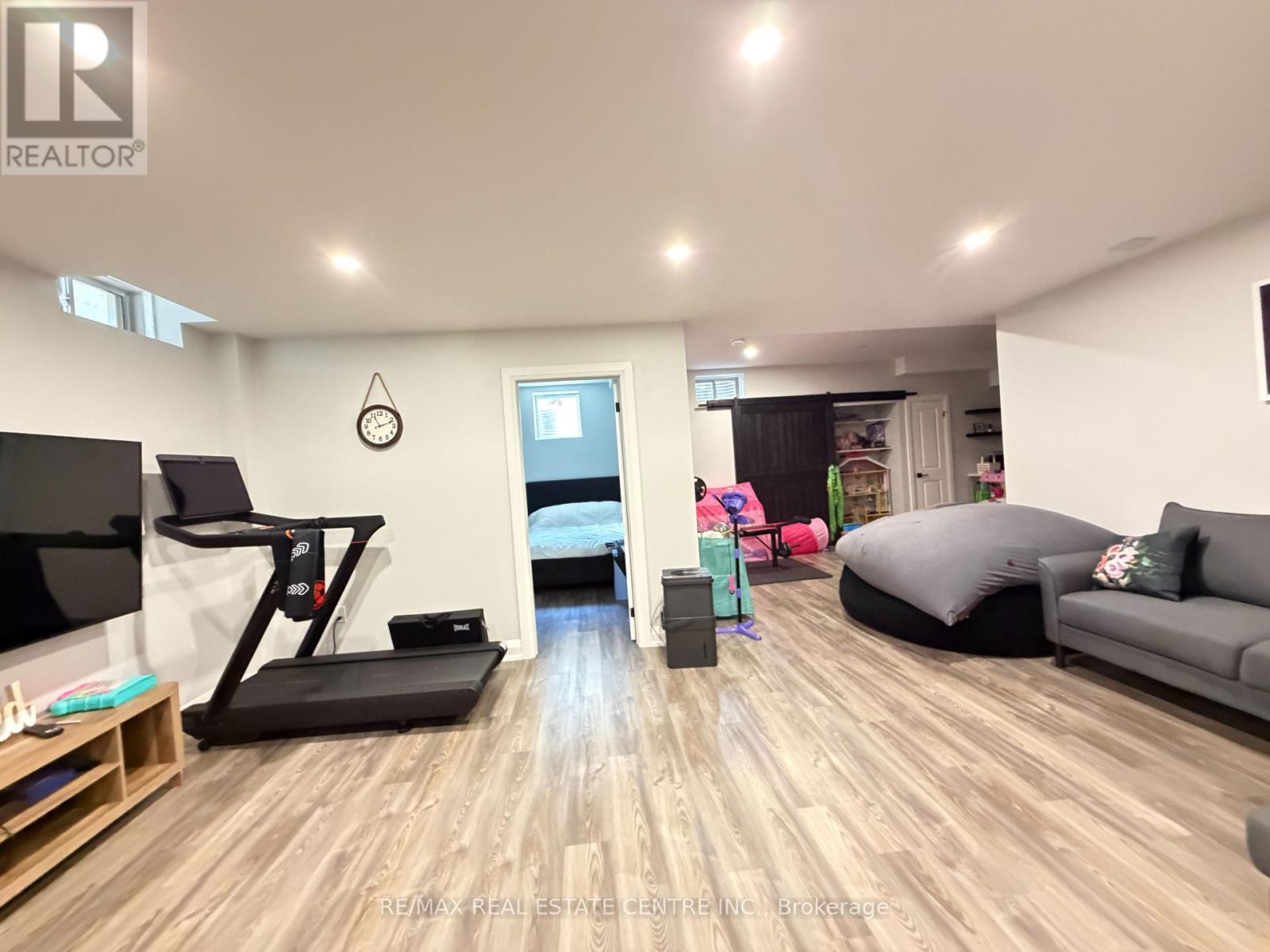 1192 Stag Hollow, Oakville, Ontario  L6M 5M4 - Photo 25 - W13497280