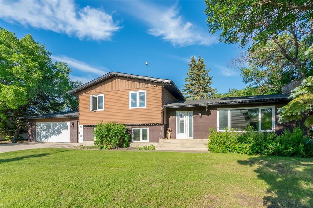26 Elm Drive, Brunkild, Manitoba  R0G 0E0 - Photo 3 - 202614535