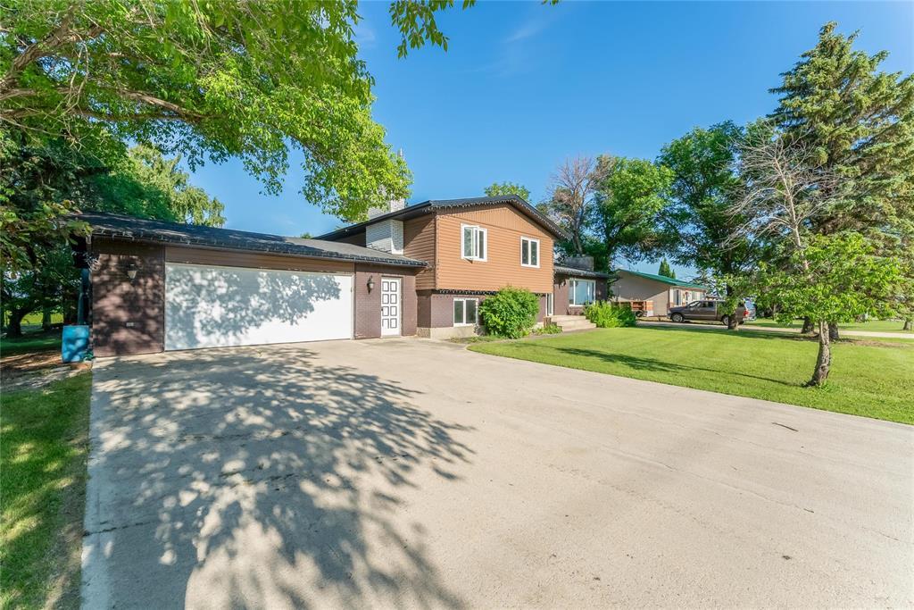 26 Elm Drive, Brunkild, Manitoba  R0G 0E0 - Photo 4 - 202614535