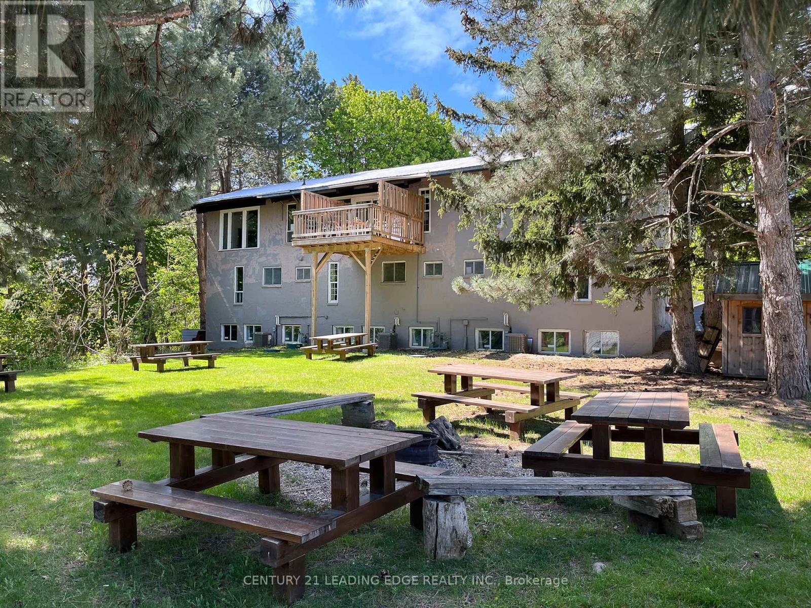 190-192-194 Tyrolean Lane, Blue Mountains, Ontario  L9Y 3Z2 - Photo 45 - X13497268