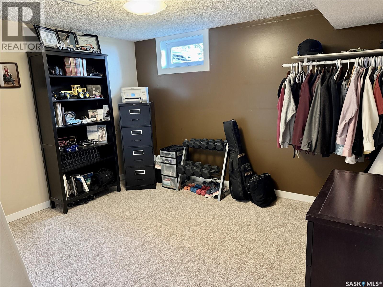 208 James Street, Langham, Saskatchewan  S0K 2L0 - Photo 27 - SK040895