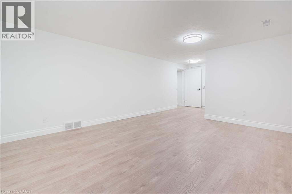 58 Cyprus Drive Unit# Lower, Kitchener, Ontario  N2M 4R5 - Photo 5 - 40843163