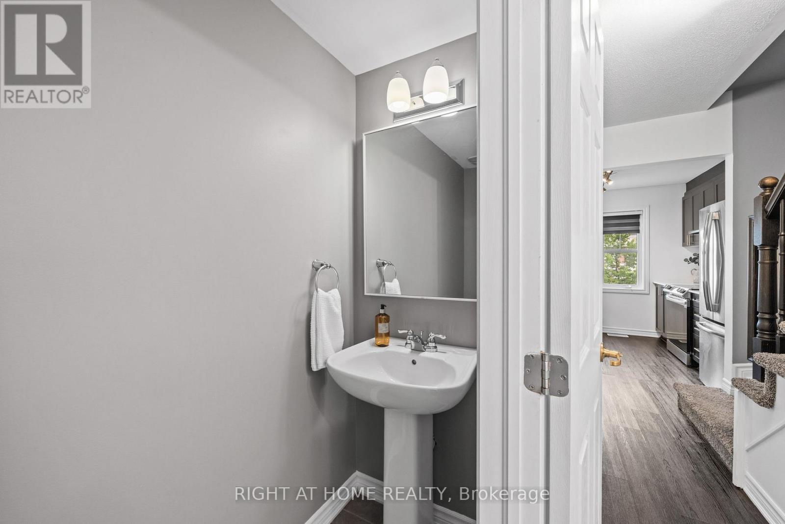 403 Gerardia Lane, Ottawa, Ontario  K4A 1C7 - Photo 8 - X13497366