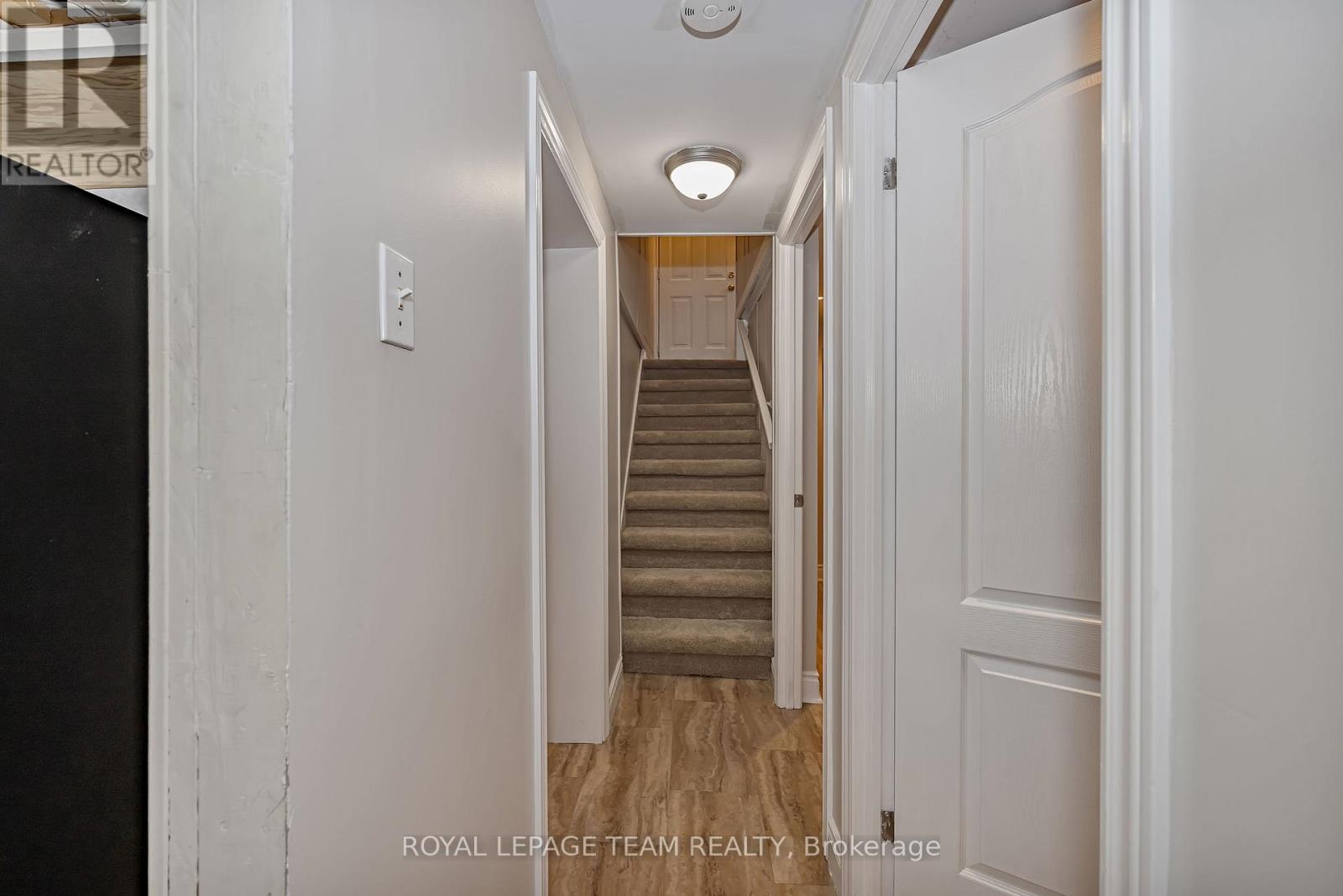 4 Queen Mary Street, Ottawa, Ontario  K1K 1Y2 - Photo 33 - X13497390