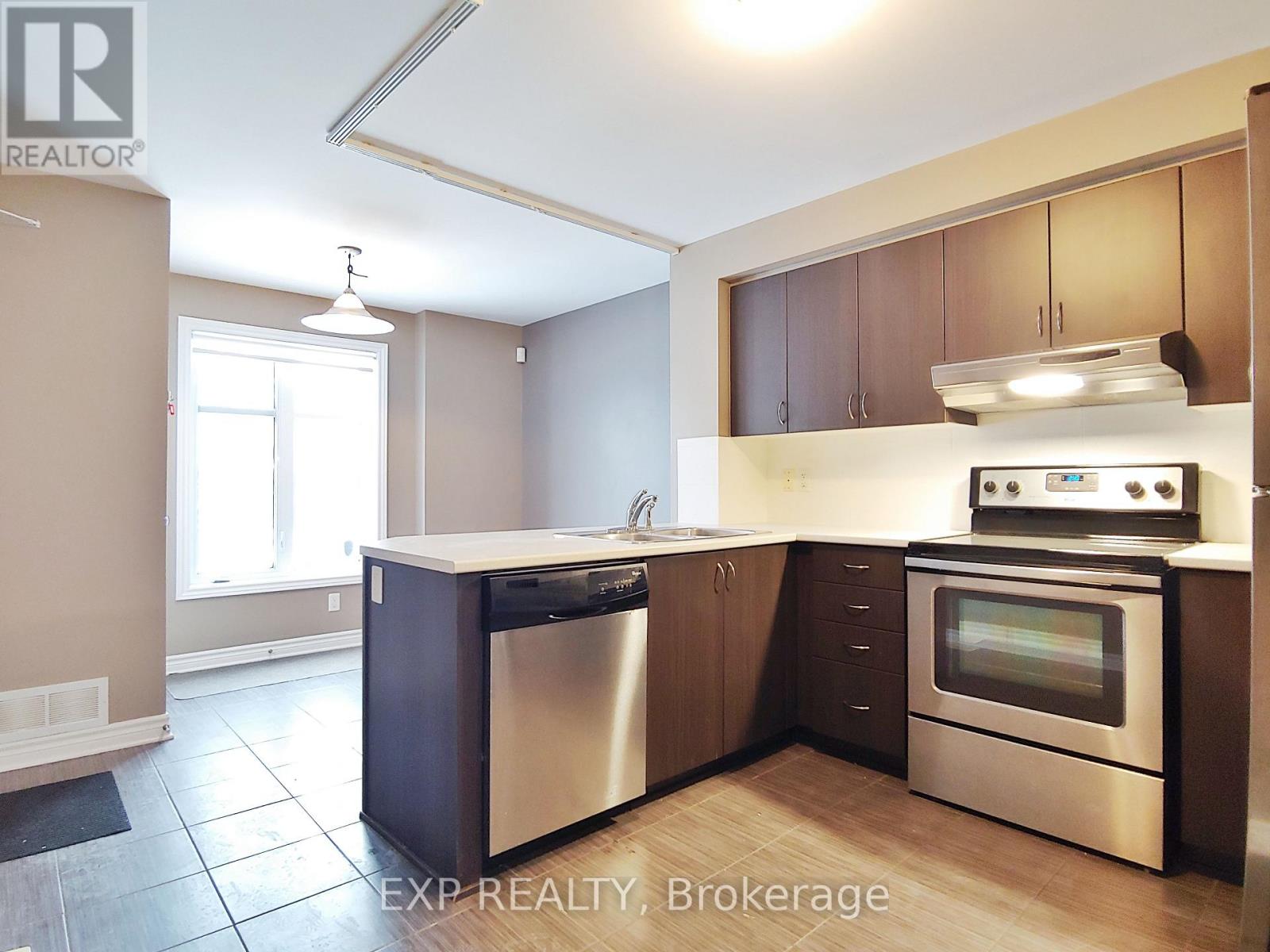 B - 605 Chapman Mills Drive, Ottawa, Ontario  K2J 5T1 - Photo 6 - X12885464