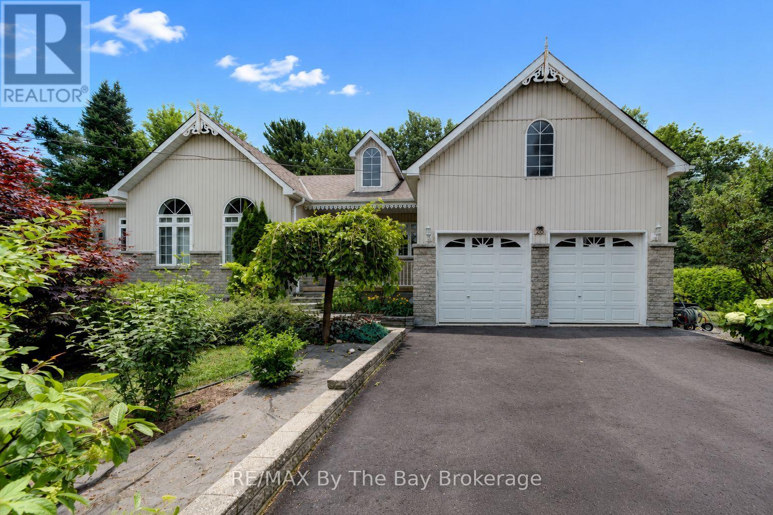 28 BRIDLEWOOD CRESCENT, Wasaga Beach, Ontario