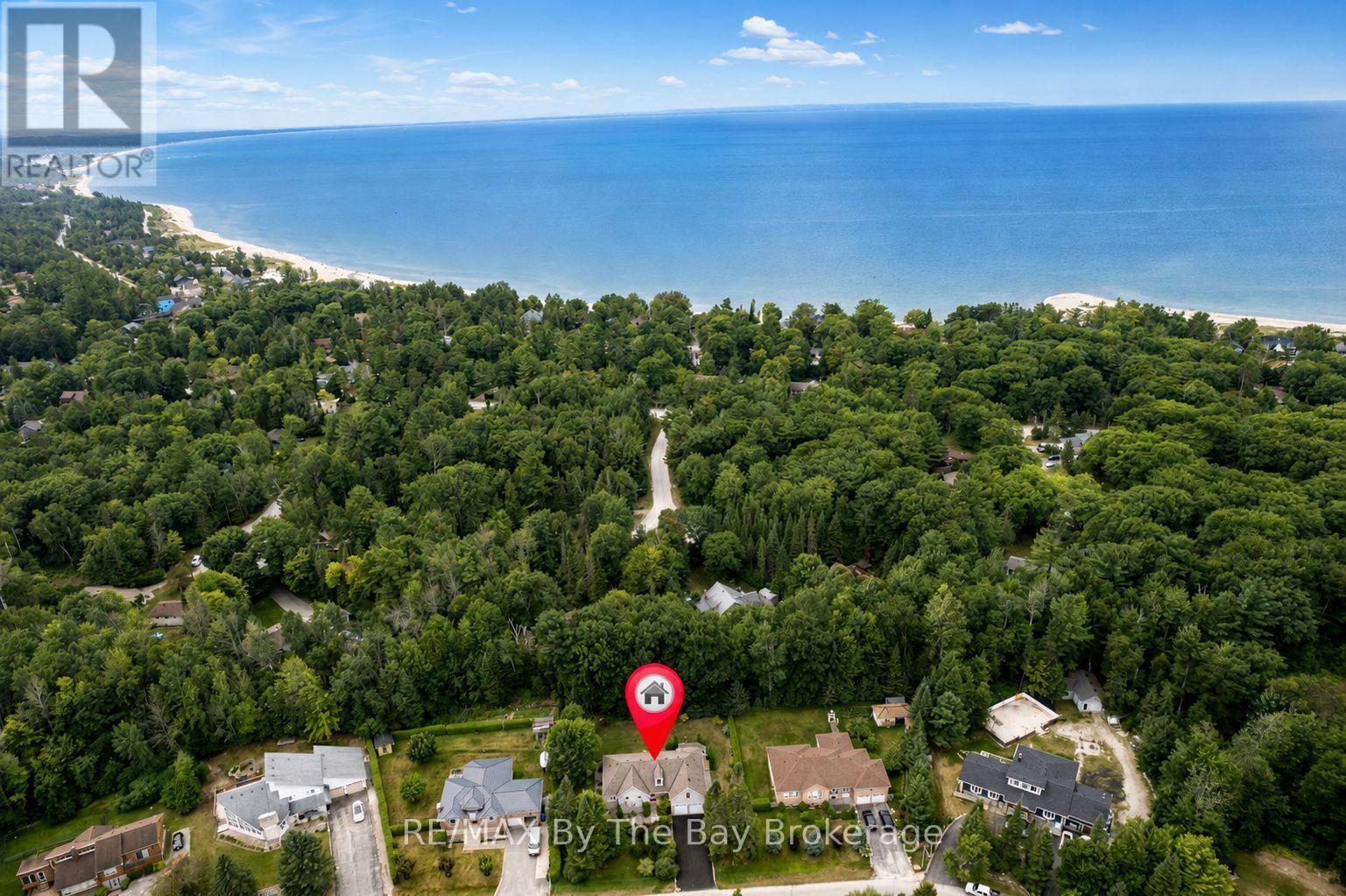 28 Bridlewood Crescent, Wasaga Beach, Ontario  L9Z 1B4 - Photo 3 - S13497312