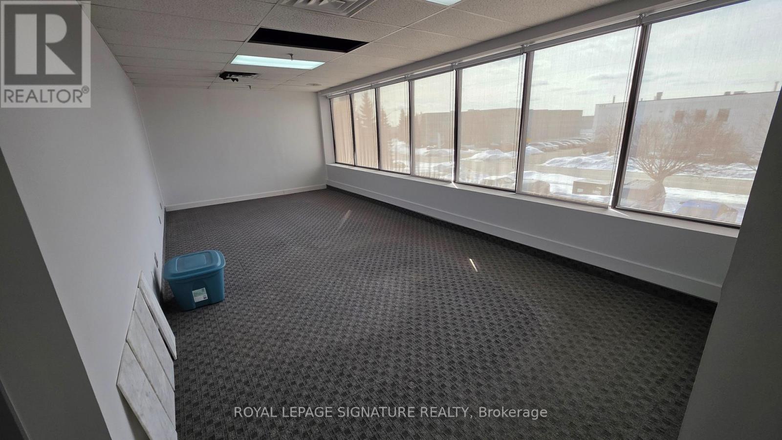 3 - 237 Romina Road, Vaughan (Concord), Ontario  L4K 4V3 - Photo 4 - N13497336