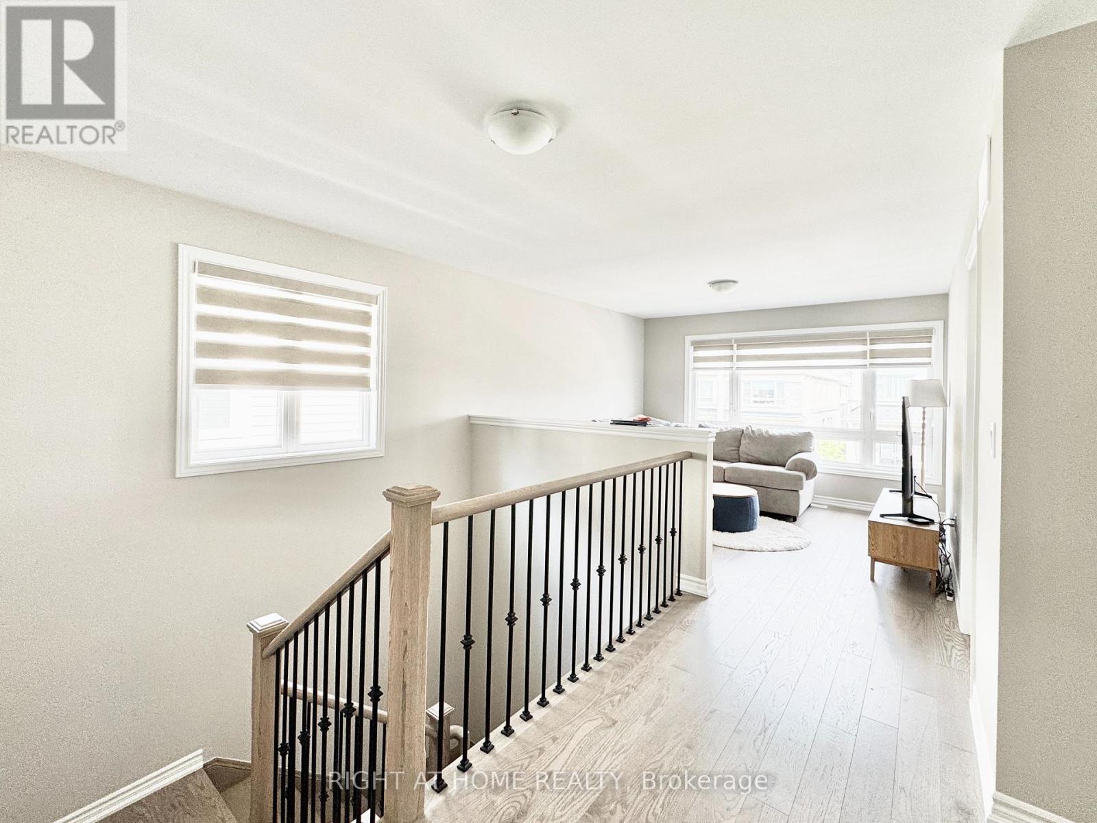 66 Gemini Drive, Barrie, Ontario  L9J 0P8 - Photo 6 - S13497306