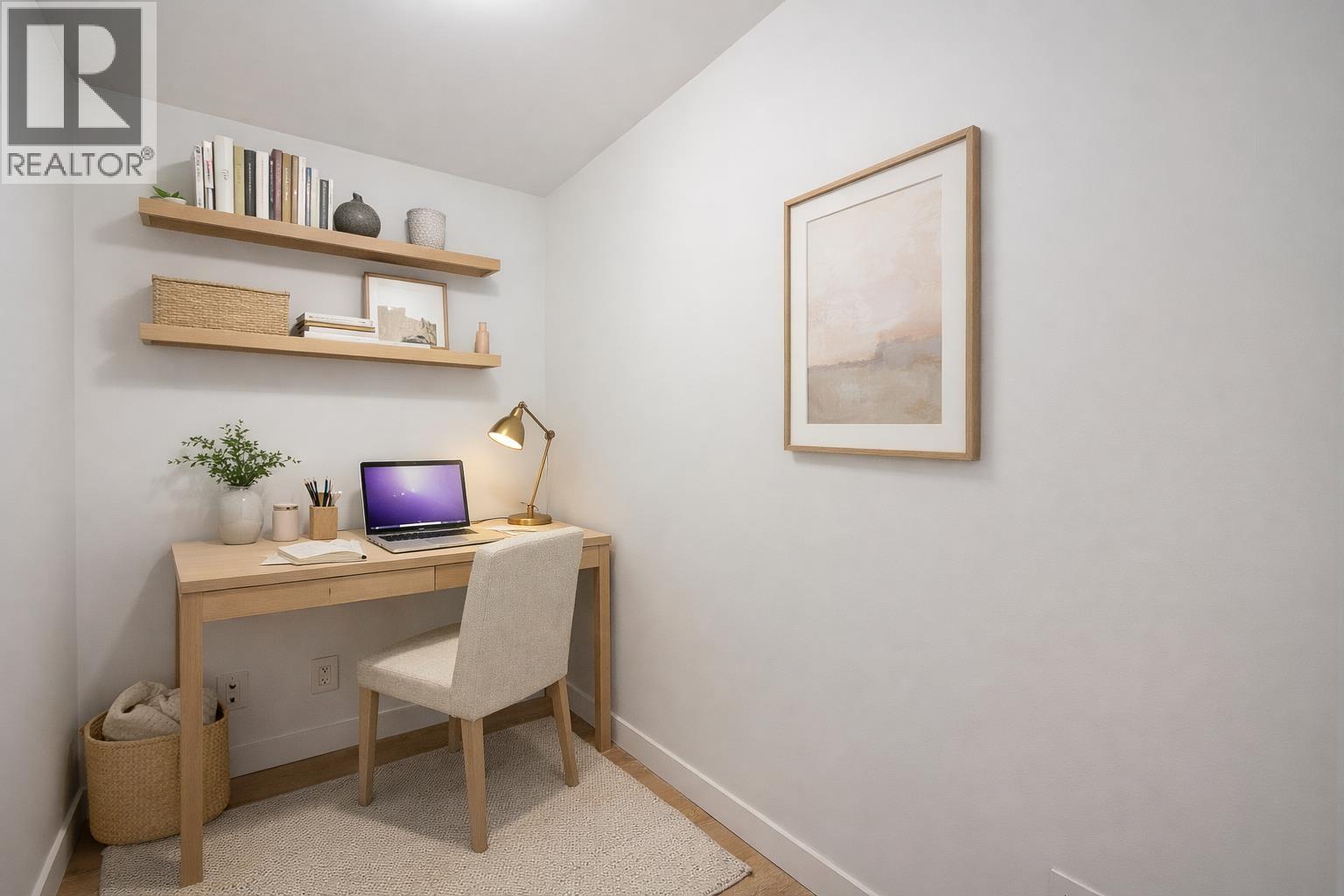 306 125 E 14th Street, Vancouver, British Columbia  V7L 0E6 - Photo 5 - R3139812