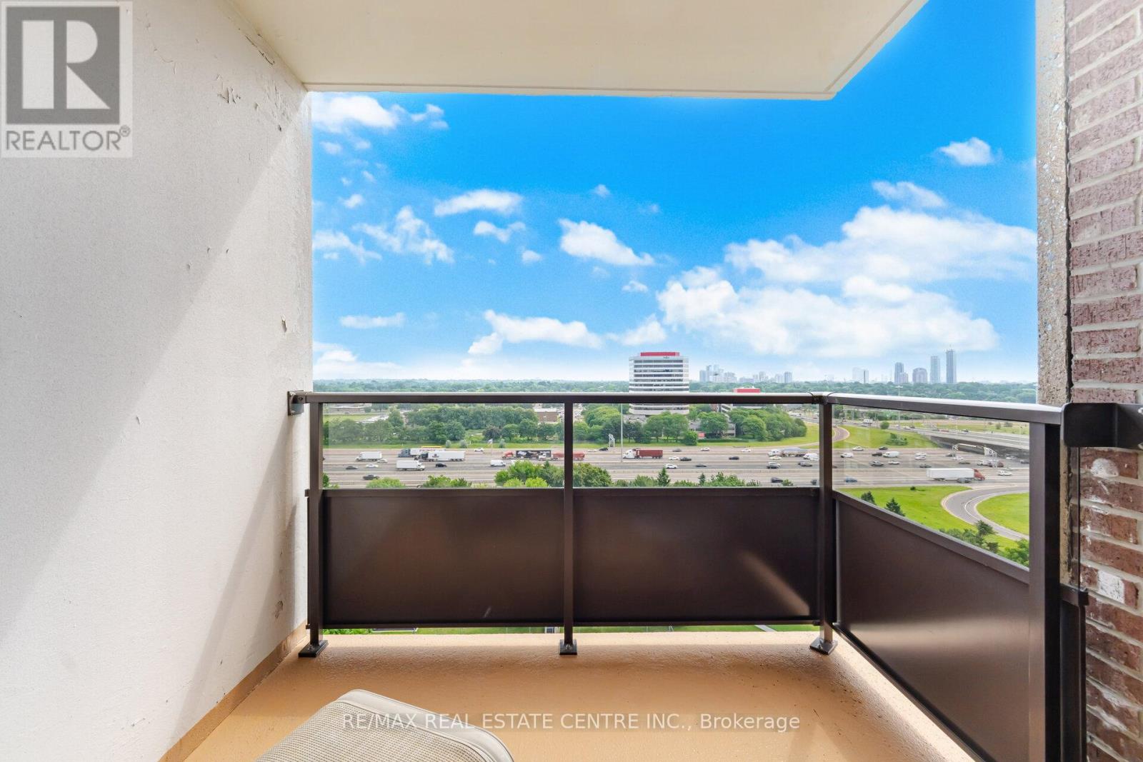 1502 - 451 The West Mall Drive, Toronto, Ontario  M9C 1G1 - Photo 25 - W13490860