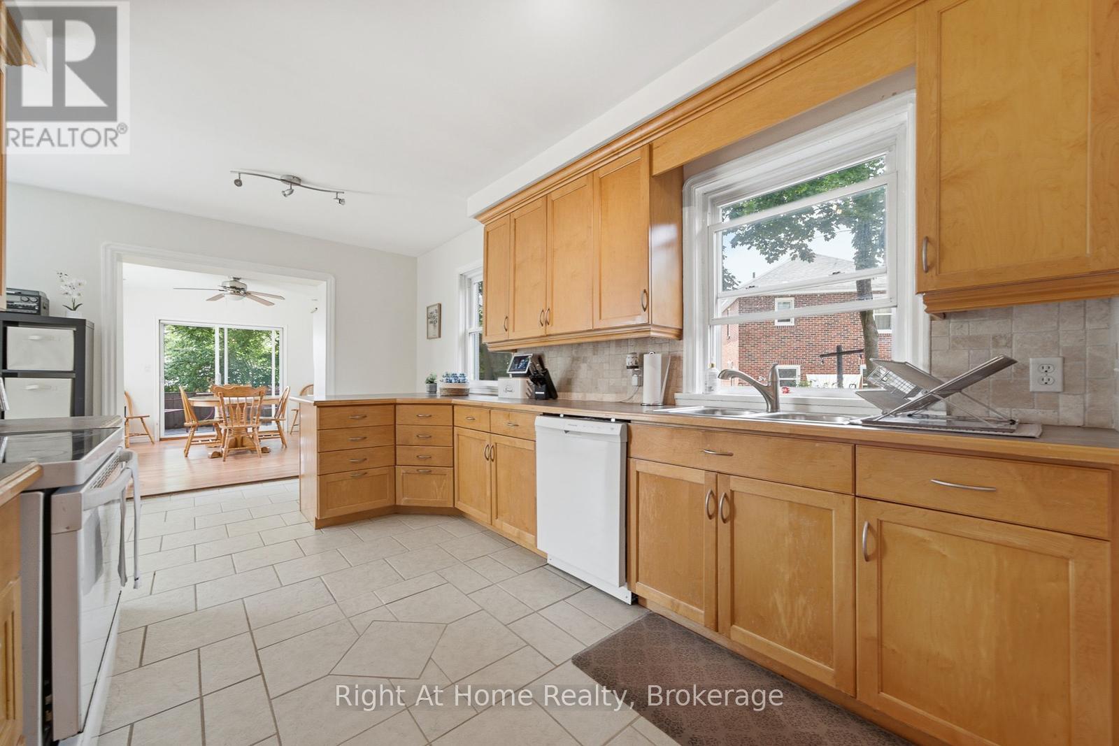 16 Oriole Park Avenue, Belleville, Ontario  K8N 4C7 - Photo 18 - X13493630