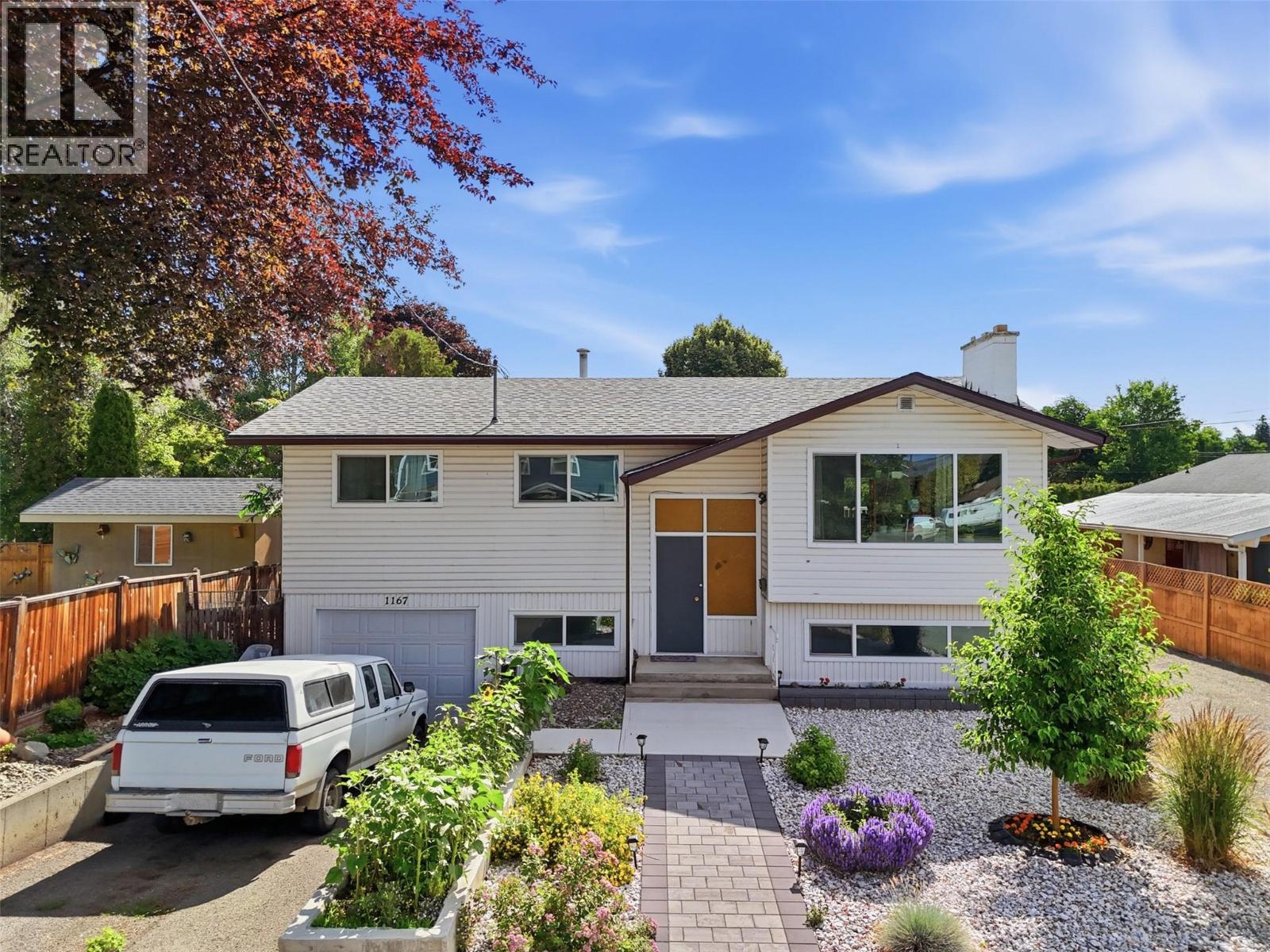 1167 Schreiner Street