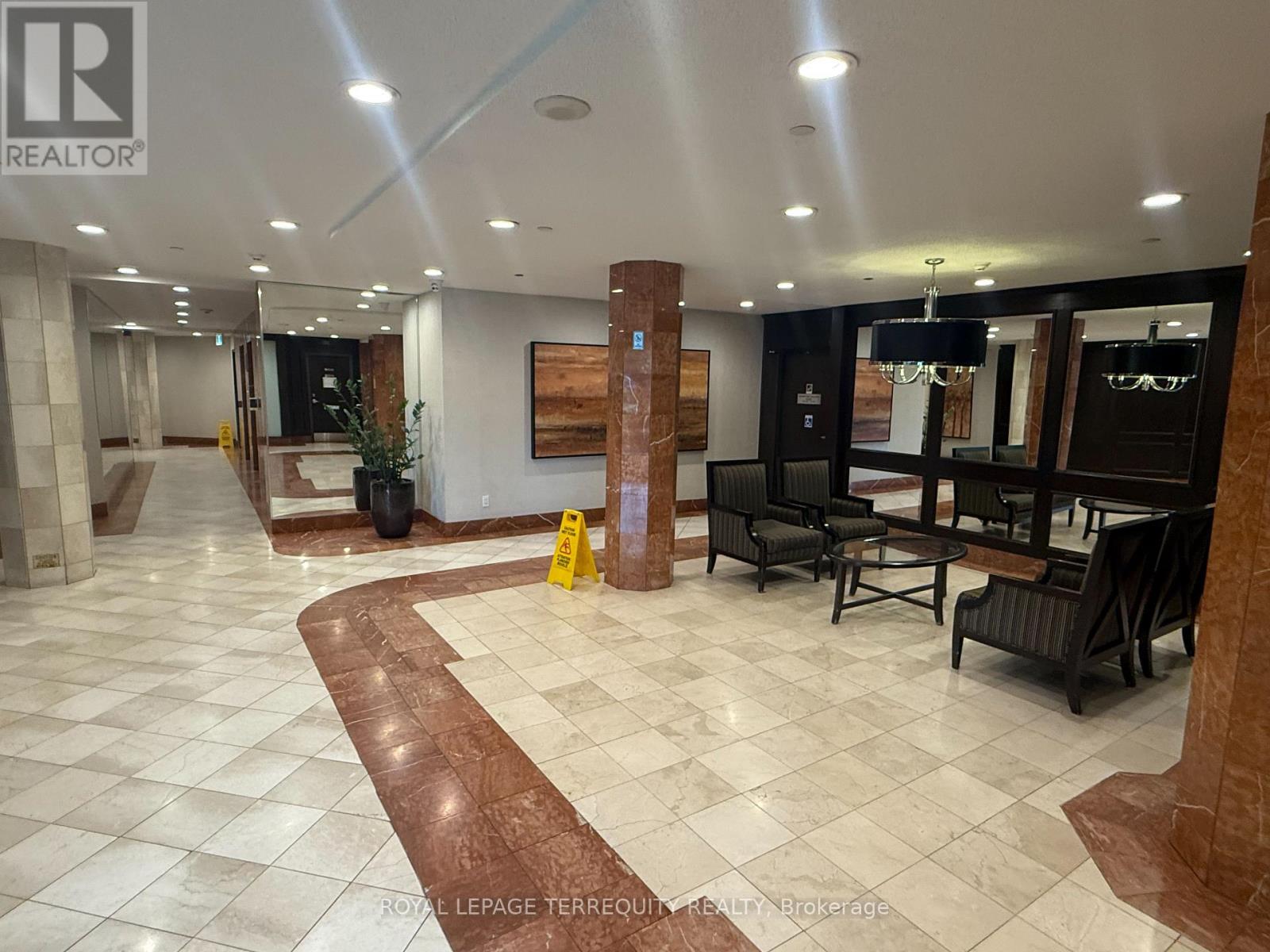 1011 - 1101 Steeles Avenue W, Toronto, Ontario  M2R 3W5 - Photo 25 - C13496100