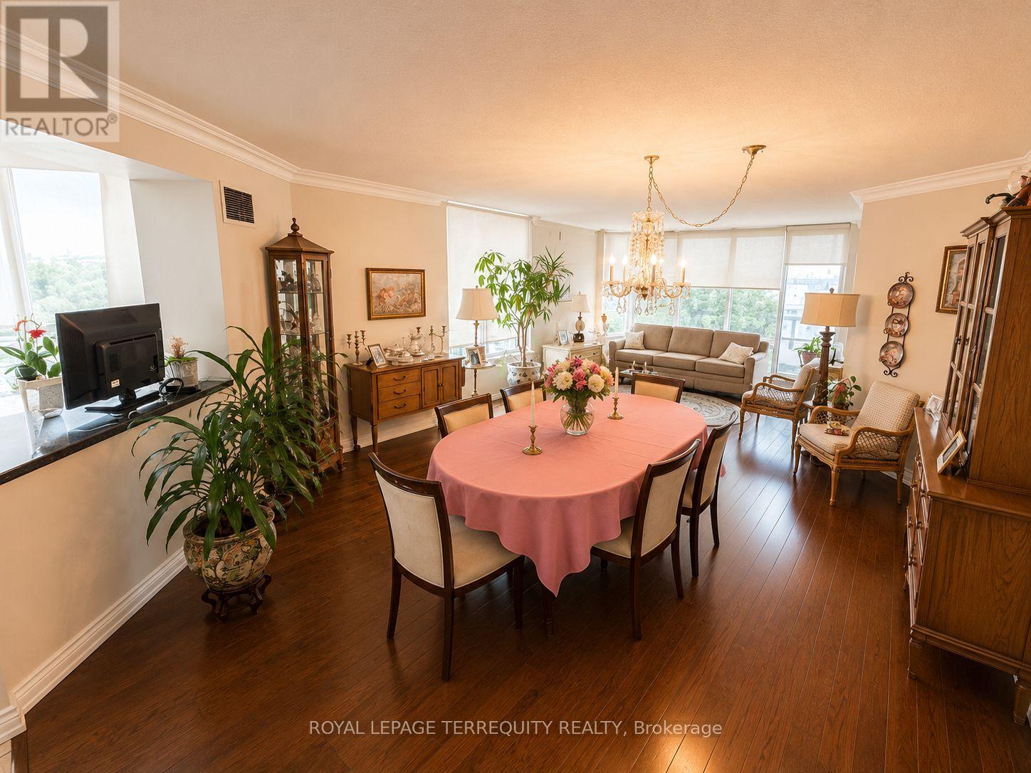1011 - 1101 Steeles Avenue W, Toronto, Ontario  M2R 3W5 - Photo 8 - C13496100