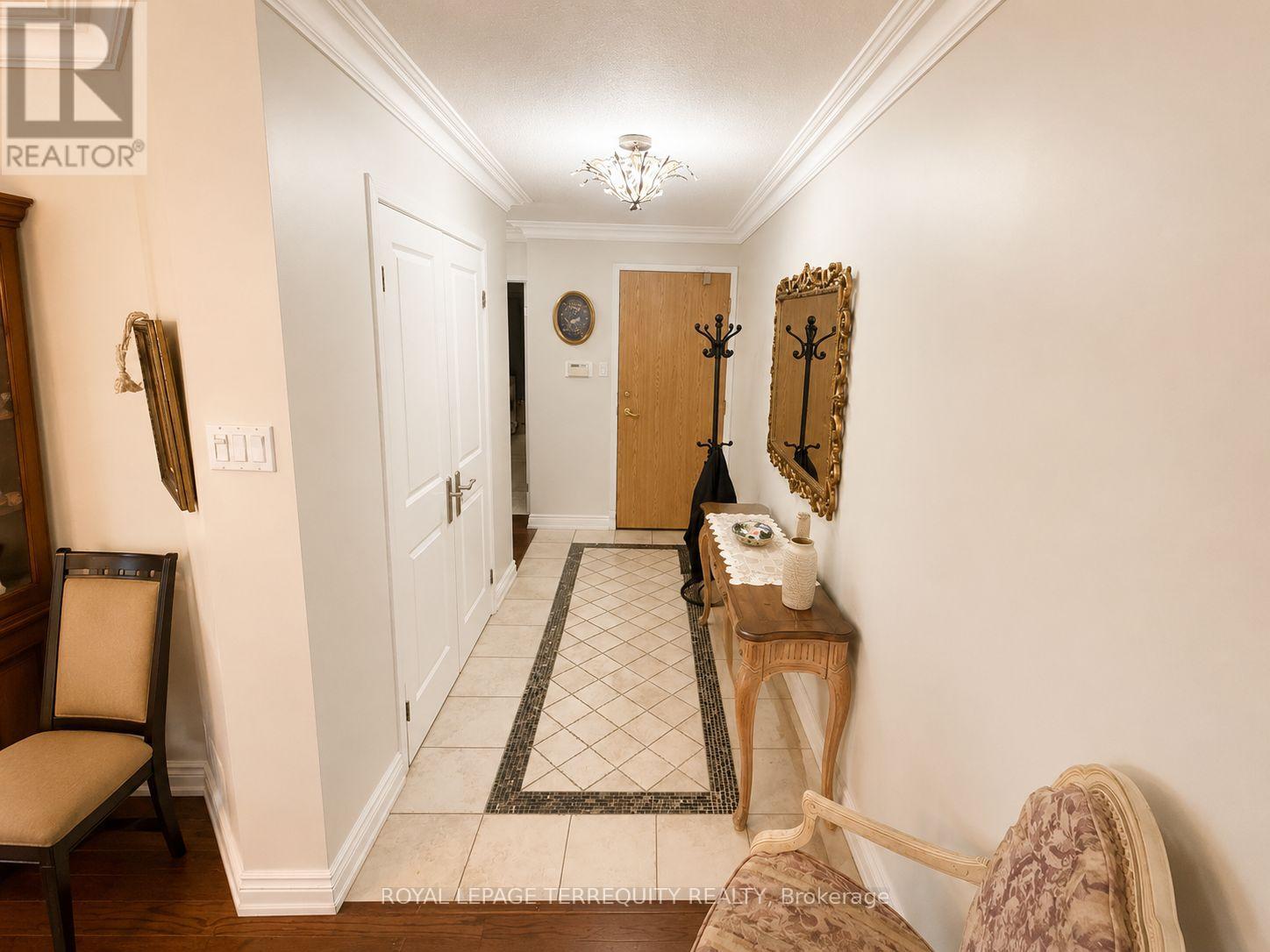 1011 - 1101 Steeles Avenue W, Toronto, Ontario  M2R 3W5 - Photo 4 - C13496100