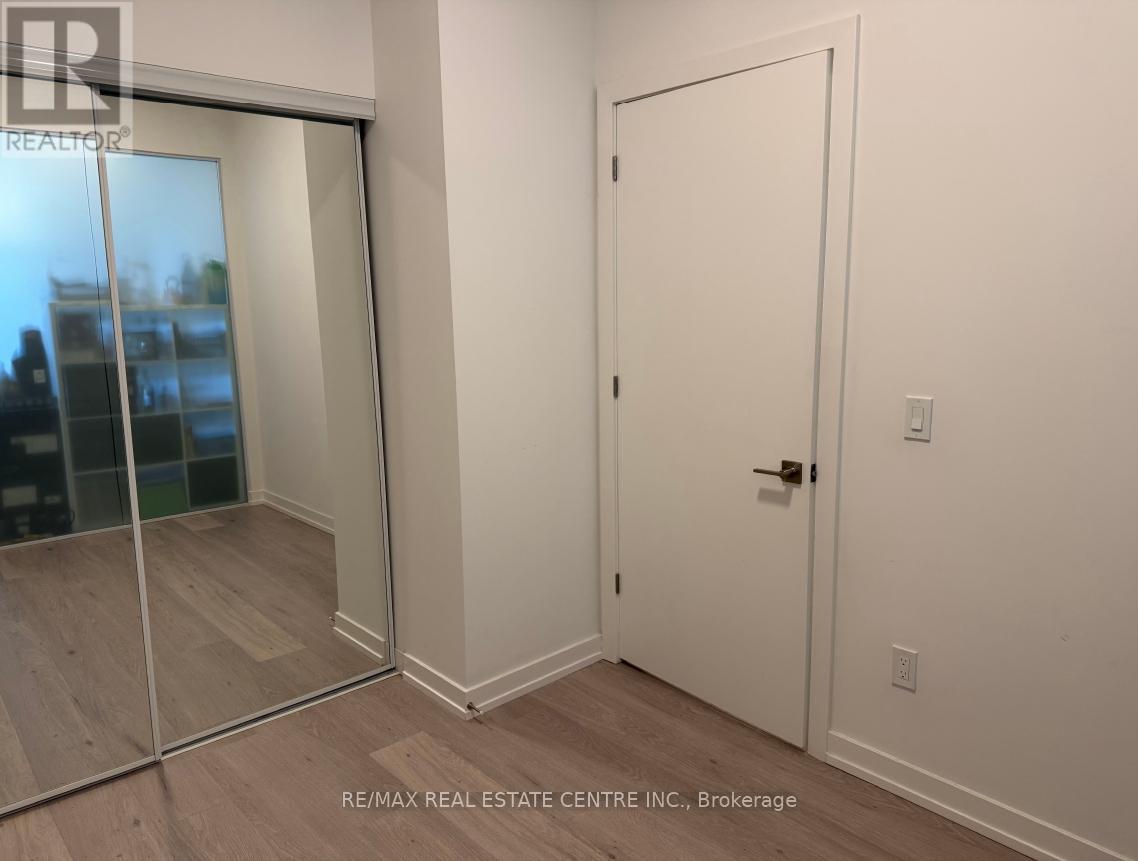 111 - 2501 Saw Whet Boulevard E, Oakville, Ontario  L6L 0H5 - Photo 12 - W13497248