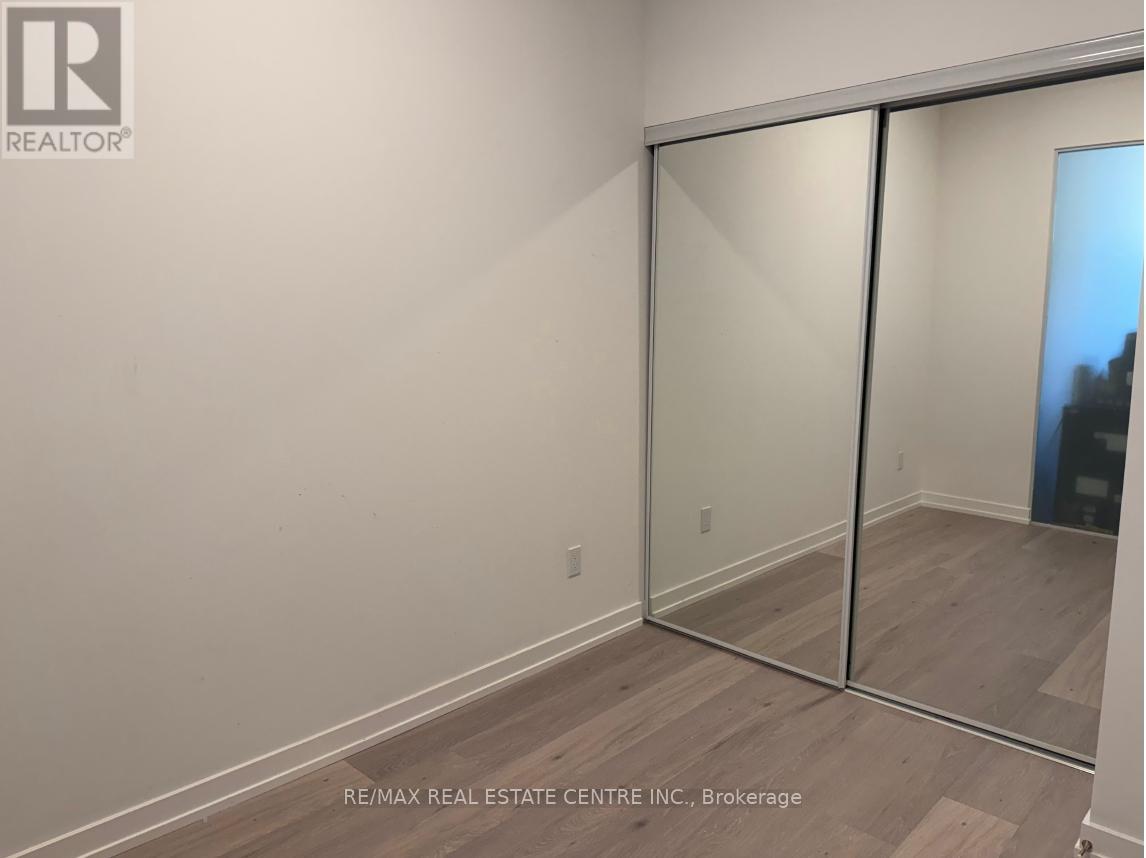 111 - 2501 Saw Whet Boulevard E, Oakville, Ontario  L6L 0H5 - Photo 11 - W13497248