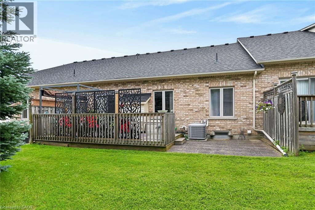 16 Appalachian Trail, Hamilton, Ontario  L9B 2X8 - Photo 28 - 40843337