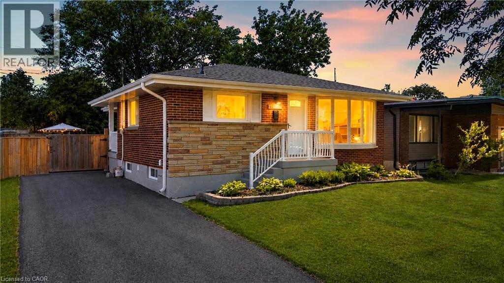 27 Bobolink Road, Hamilton, Ontario  L9A 2P3 - Photo 5 - 40842584