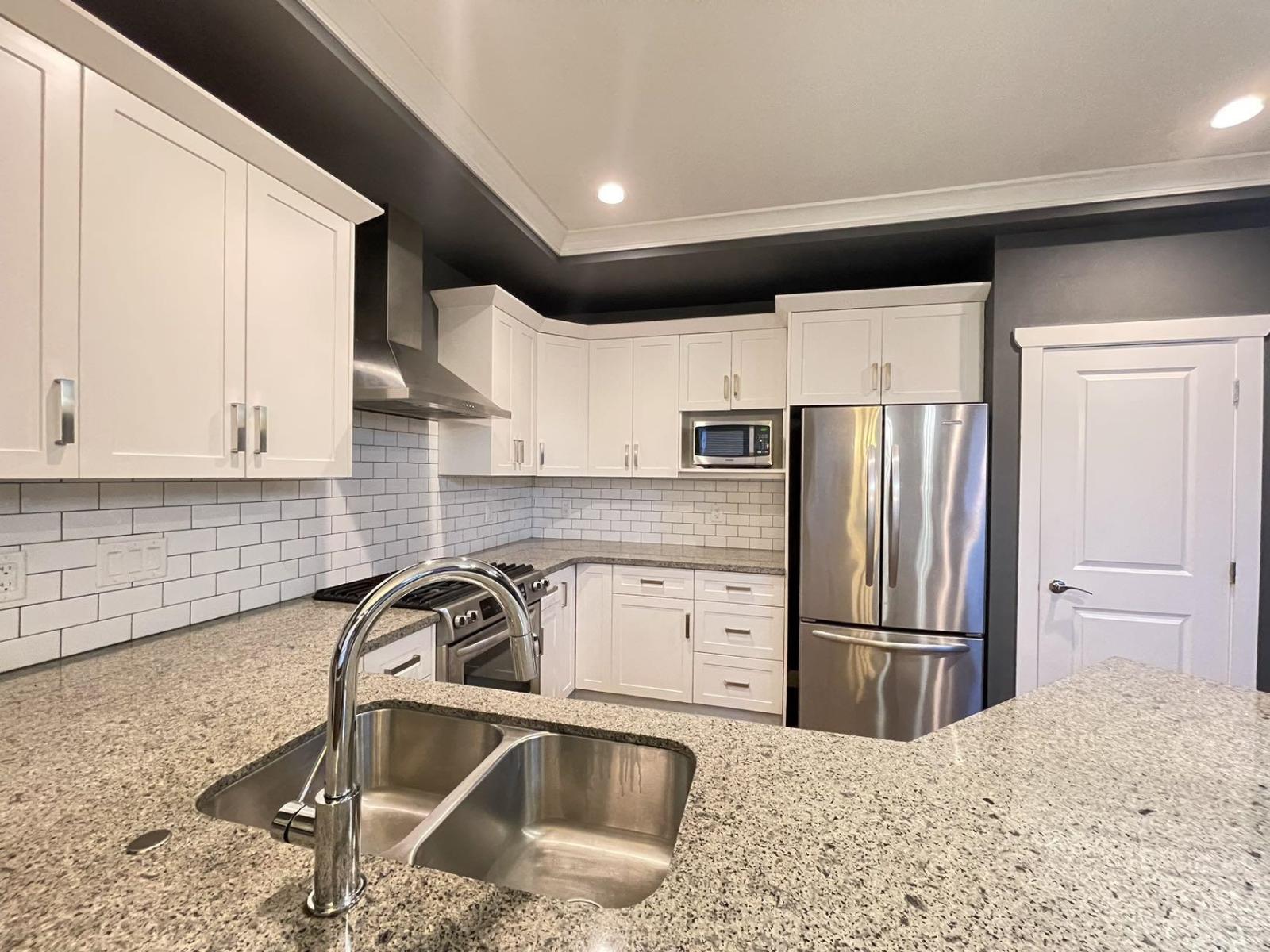 21067 78a Avenue, Langley, British Columbia  V2Y 0H8 - Photo 3 - R3140593