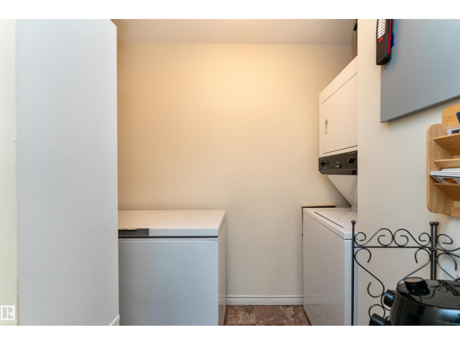 #237 2520 50 St NW, Edmonton, Alberta  T6L 7A8 - Photo 14 - E4496053