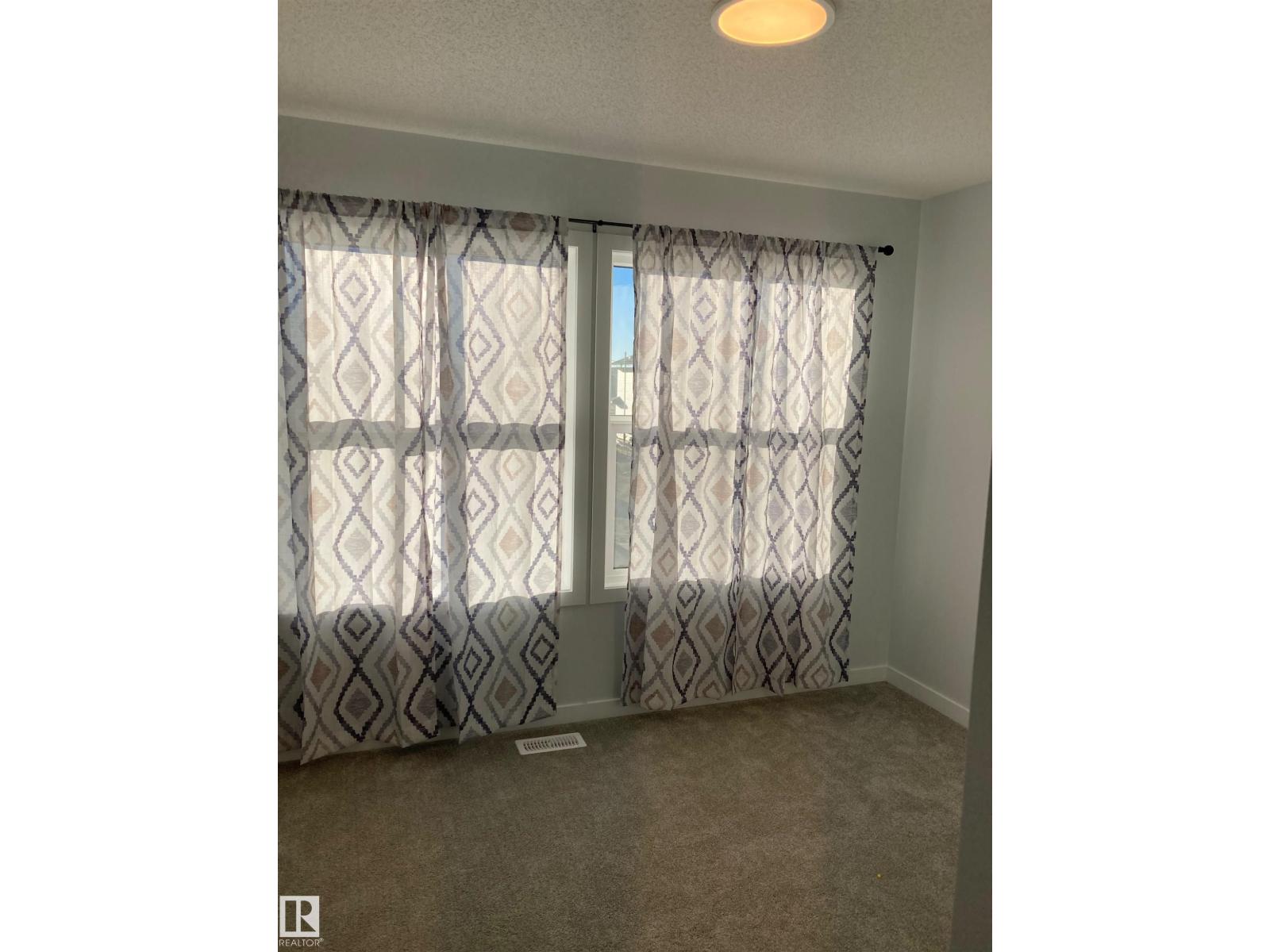 22904 94 Av NW, Edmonton, Alberta  T5T 3Y2 - Photo 5 - E4496057