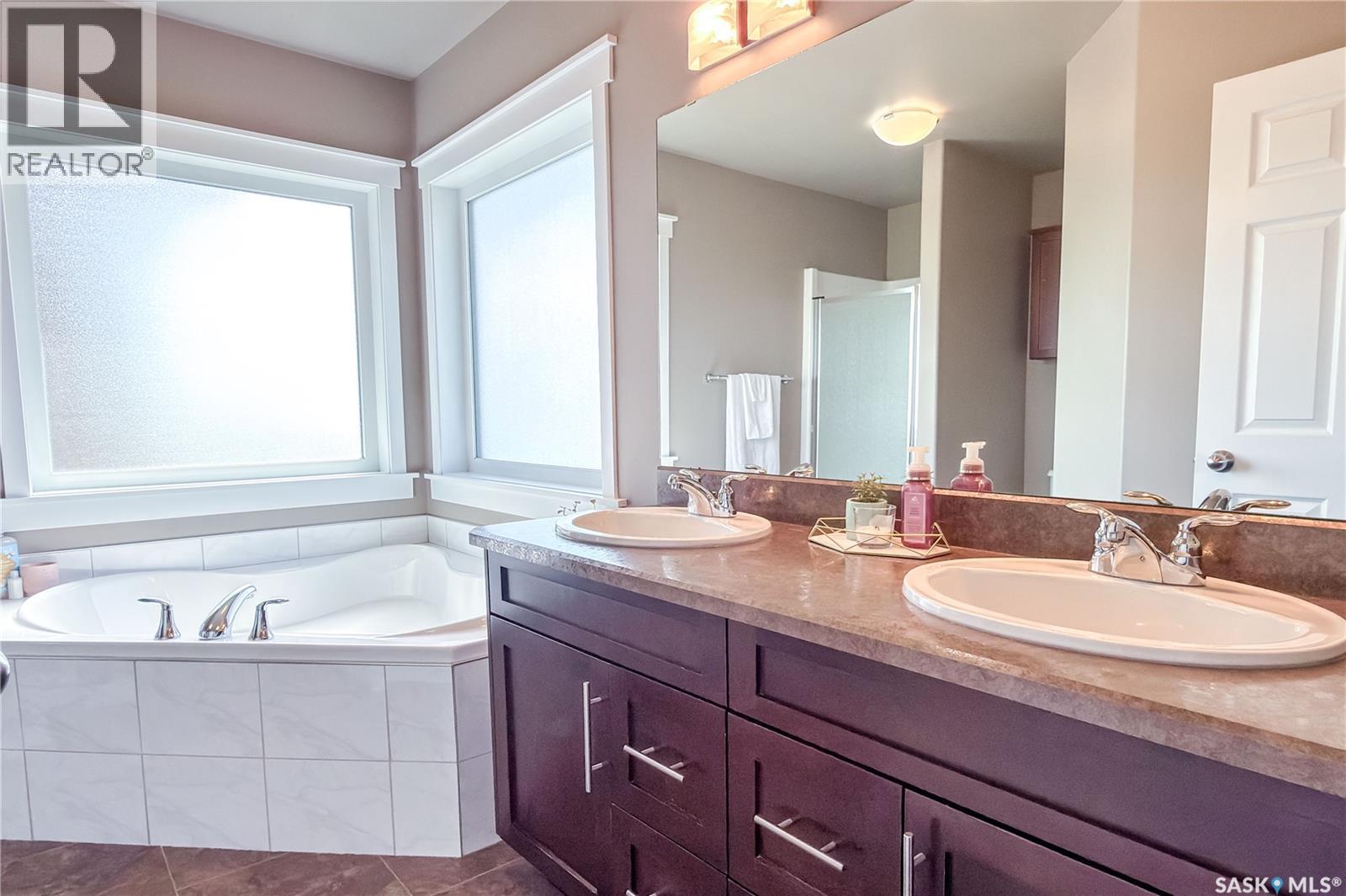 4513 Padwick Avenue, Regina, Saskatchewan  S4W 0C5 - Photo 33 - SK040873